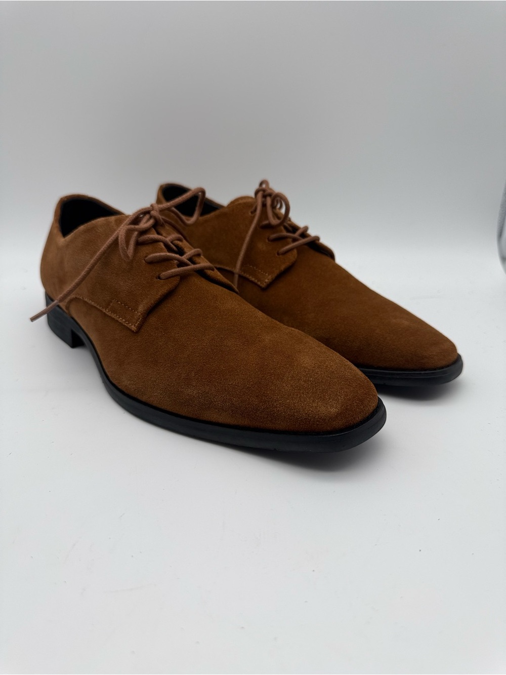 BRAND NEW Calvin Klein Men's Ramses Calf Suede Tan (Light Brown) Men’s Size 8.5